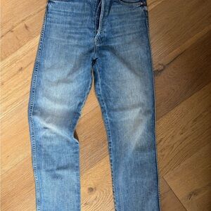 MOTHER Jeans // Tippy Top Frisky Flood // size 28